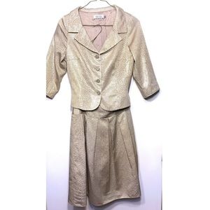 Rickie Freeman Teri Jon Metallic 2 Piece Suit